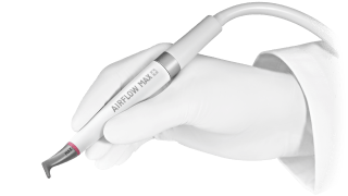 AIRFLOW max handpiece in hand 16 x 9