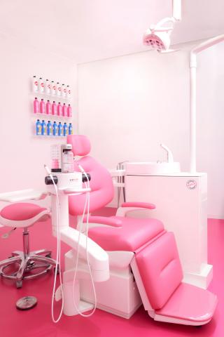JP-GBT Lounge Header